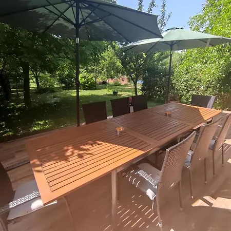 Holiday home Benaja Swiss Nyaralohaz
